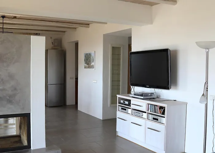 Kallista Livadakia *