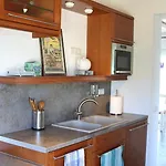 Apartment Kallista Livadakia